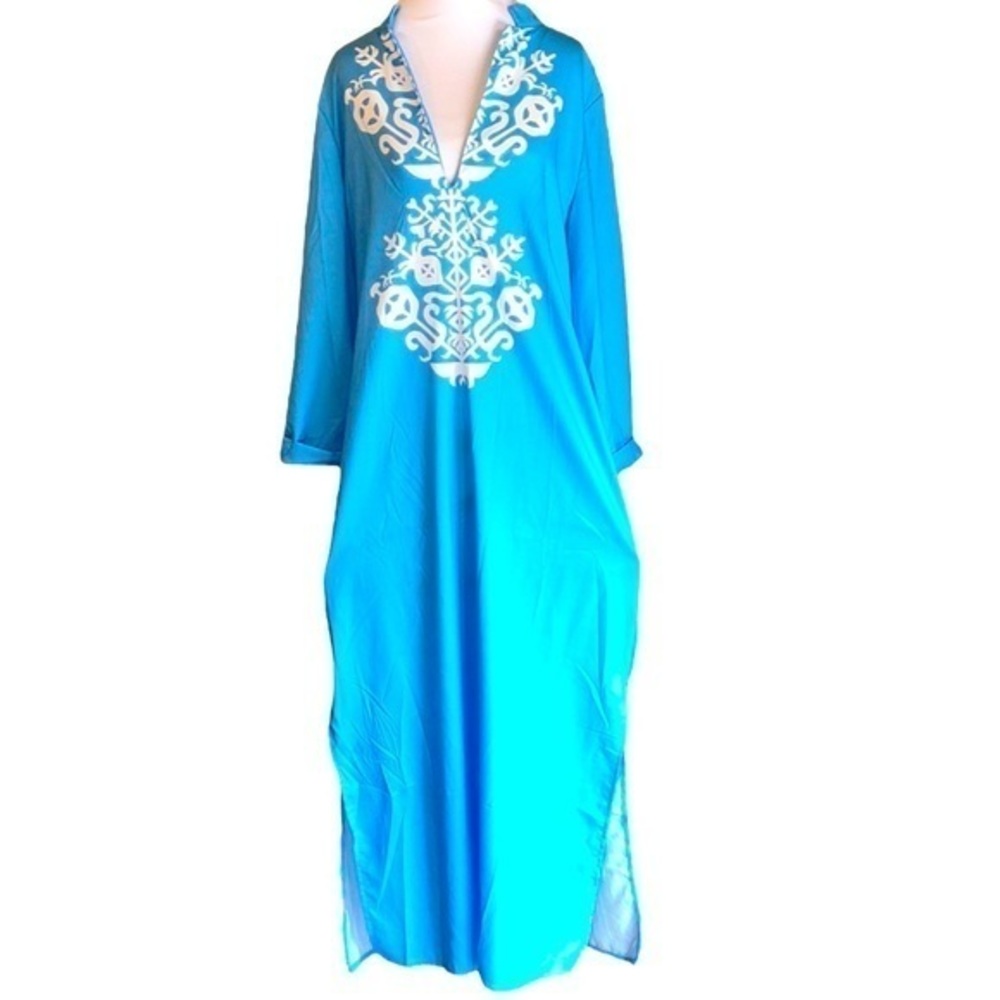 NWT  Blue White Embroidered Maxi‎ Caftan Dress Resort Lounge